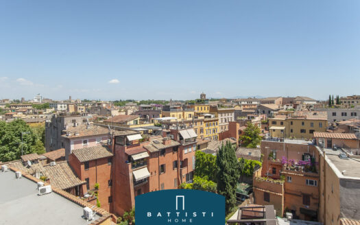 Ad. Gianicolo – Attico panoramico con splendida terrazza