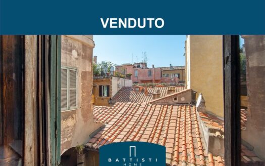 Pantheon – Luminoso piano alto di ampia metratura