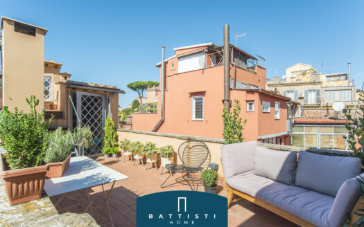 Ad. Piazza di Spagna – Unique penthouse
