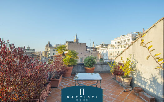 Via Merulana – Attico con ampia terrazza