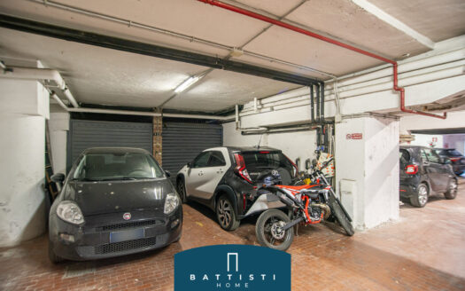 Piazza di Spagna – Rara opportunità di box auto