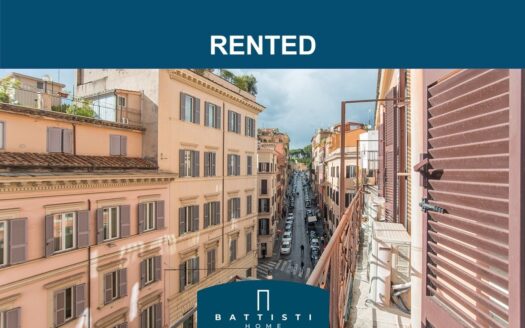 Via Sistina – Renovated apartment