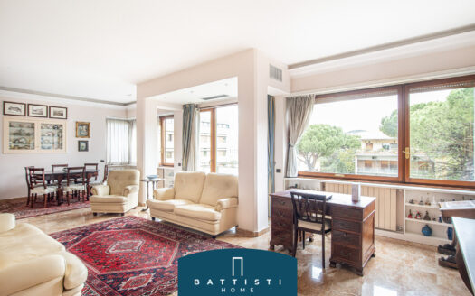 Eur – Exclusive penthouse with panoramic terrace