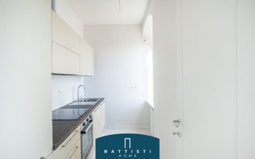 Via Aniene – Bright apartment