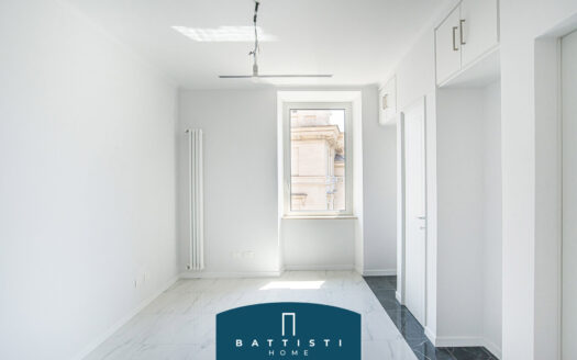 Via Aniene – Appartamento balconato