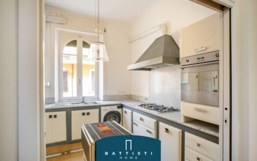 Ad. Colosseo – Suggestive historic residence