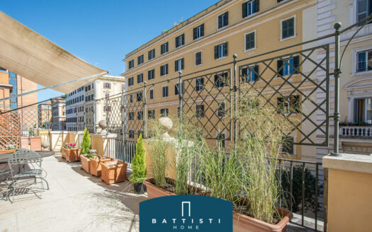 Ad. Colosseo – Suggestiva residenza storica