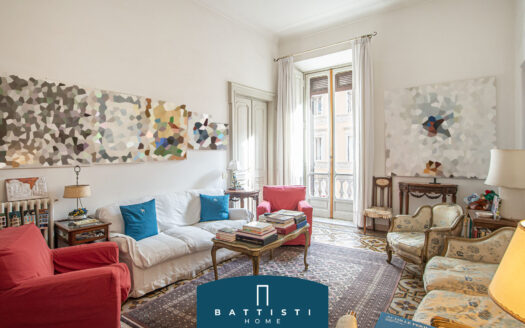 Ad. Largo Argentina – Elegante residenza di charme