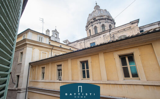 Ad. Largo Argentina – Elegante residenza di charme