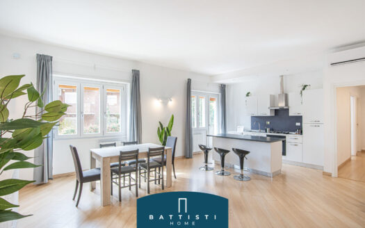 Monteverde –  Elegante appartamento con balcone