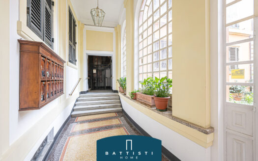 Ad. Piazza Mazzini – Office in a stately setting
